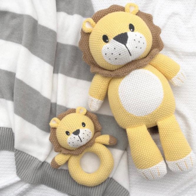 Knitted Rattle - Leo the Lion